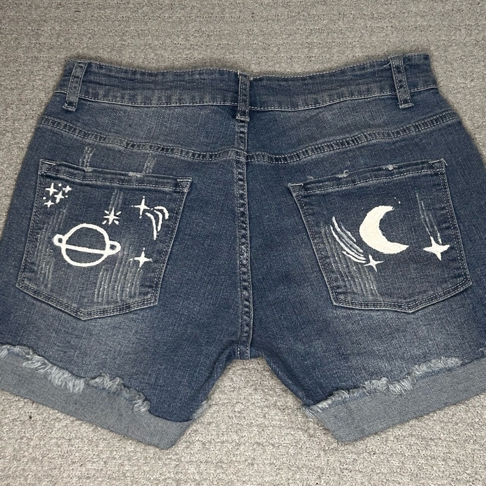 Y2K Celestial Denim Shorts Moon Phases Shooting Star Mom Shorts Small Sz 28